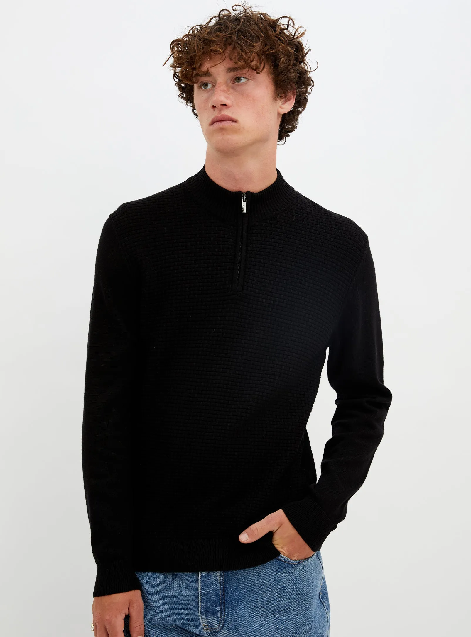 NOLAN  | Nolan cotton mock neck fine gauge sweater || NOLAN  |  Chandail fin en coton à col roulé